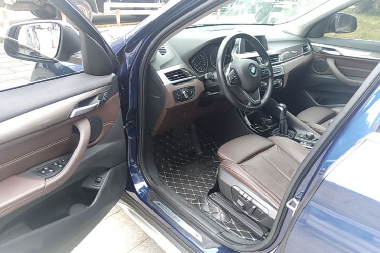 BMW X1 2018 #12 BMW X1 2018 car image #12