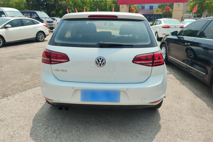 Volkswagen Golf 2017 immagine di auto #6