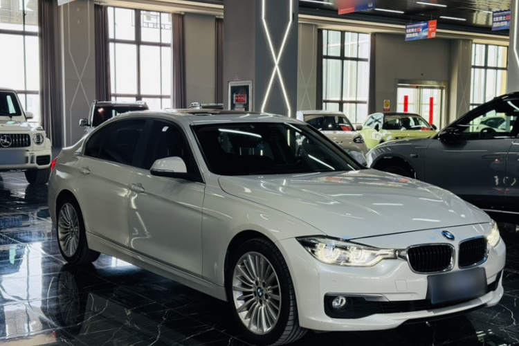 BMW 3 Series 2017 car image #3