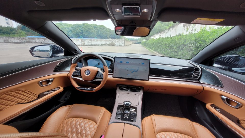 BYD Han 2022 car image #15