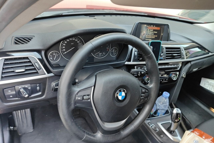 BMW 3 Series 2017 car image #12
