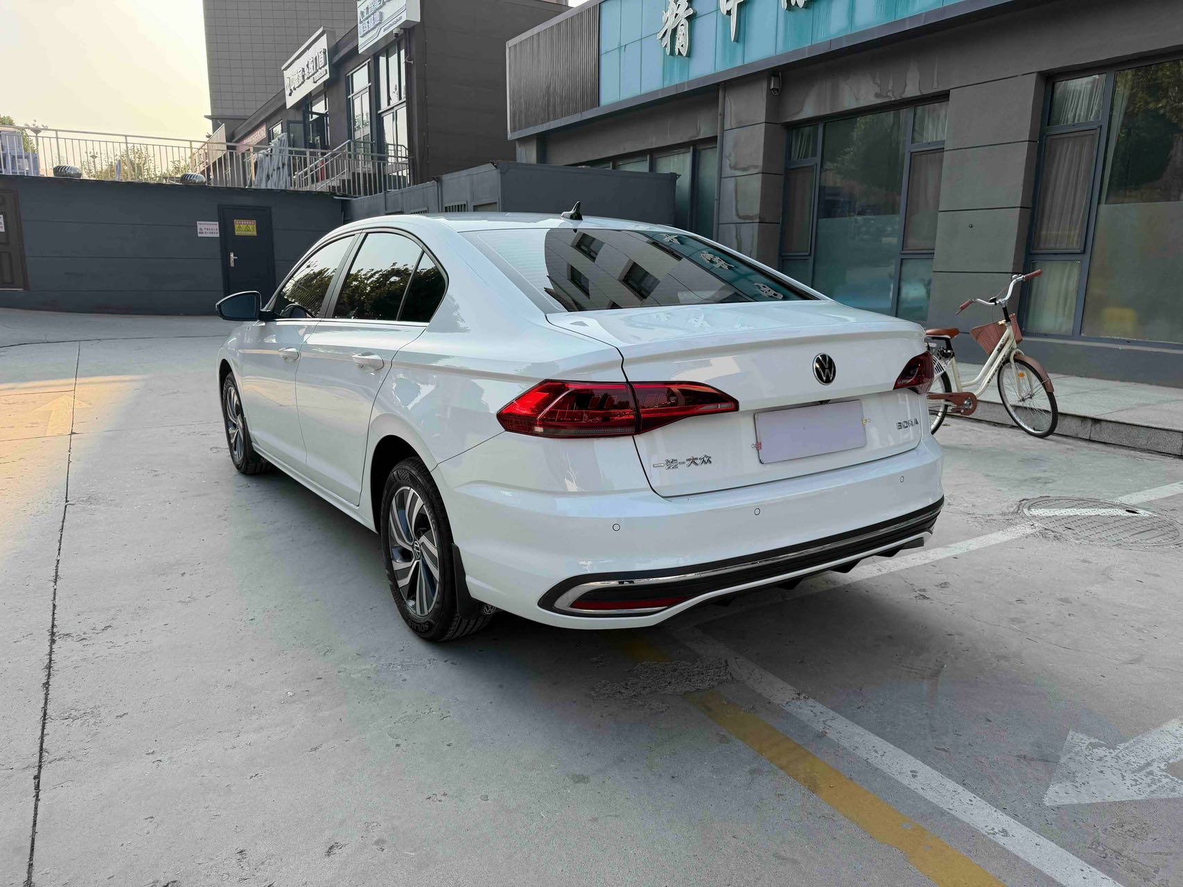 Volkswagen Bora 2025 car image #7