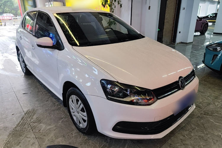 Volkswagen Polo 2017 car image #4