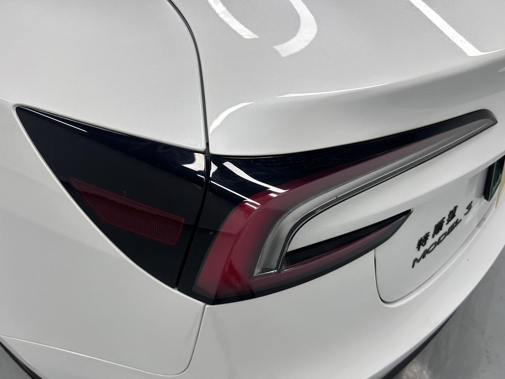 Tesla Model 3 2025 car image #13