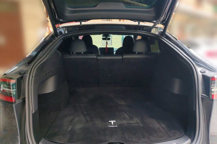 Tesla Model Y 2024 #17 Tesla Model Y 2024 immagine di auto #17