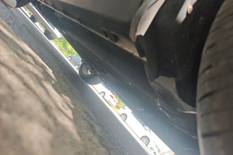 GEELY Emgrand GS 2017 car image #19