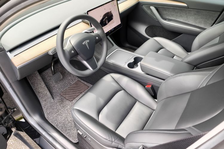 Tesla Model Y 2022 #15 Tesla Model Y 2022 immagine di auto #15