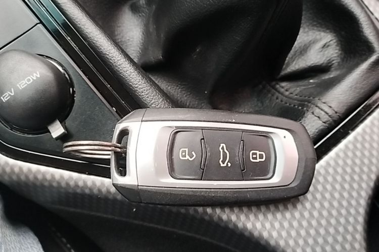 GEELY Emgrand GS 2017 #9 GEELY Emgrand GS 2017 imagen de coche #9