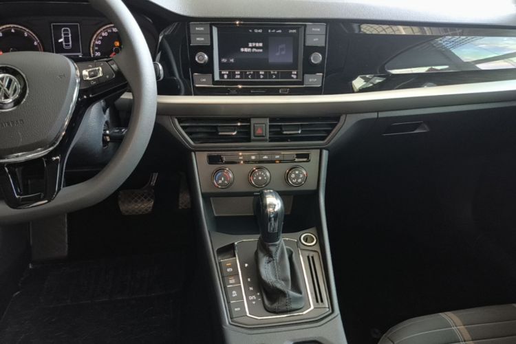 Volkswagen Lavida 2019 #13 Volkswagen Lavida 2019 car image #13