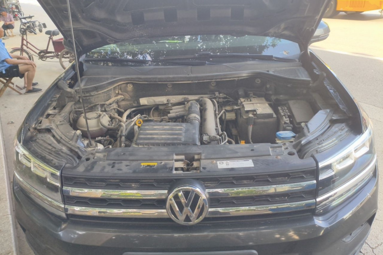 Volkswagen Tharu 2019 #22 Volkswagen Tharu 2019 car image #22