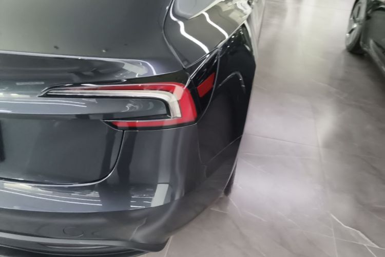 Tesla Model 3 2024 #8 Tesla Model 3 2024 car image #8
