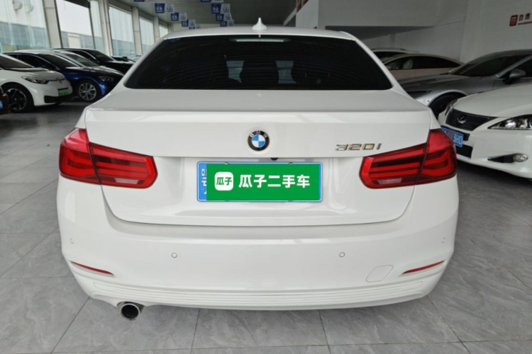 BMW 3 Series 2016 car image #6