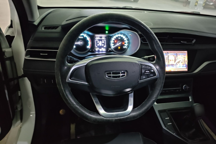 GEELY Emgrand 2021 #11 GEELY Emgrand 2021 car image #11