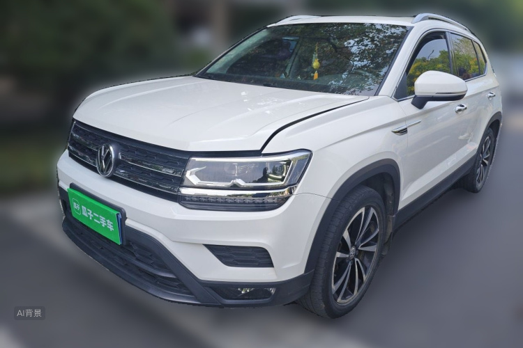 Volkswagen Tharu 2020 car image #2
