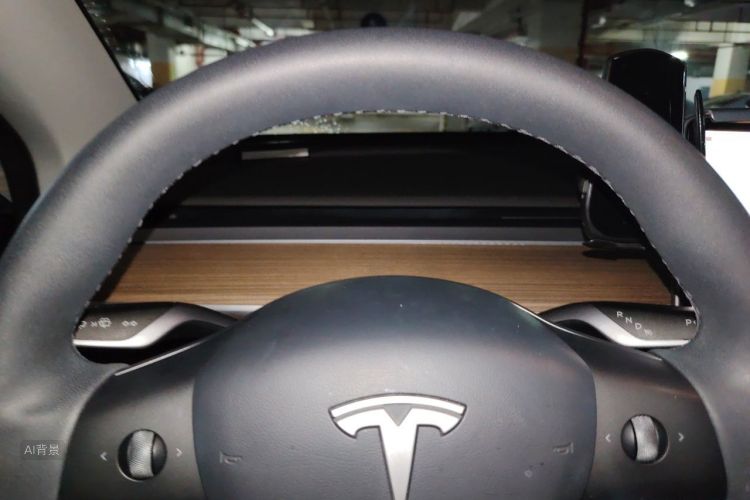 Tesla Model Y 2023 #13 Tesla Model Y 2023 car image #13