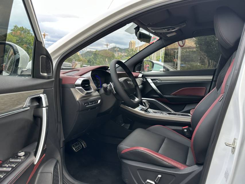 GEELY Coolray 2019 #6 GEELY Coolray 2019 car image #6