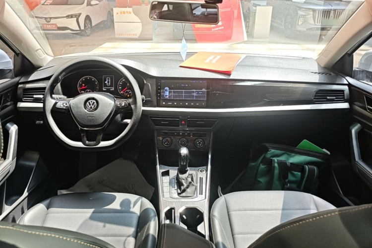 Volkswagen Lavida 2019 #10 Volkswagen Lavida 2019 car image #10