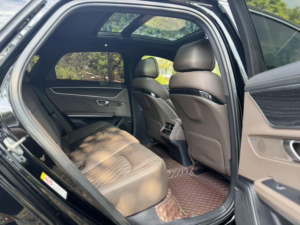 BYD Han 2023 car image #21