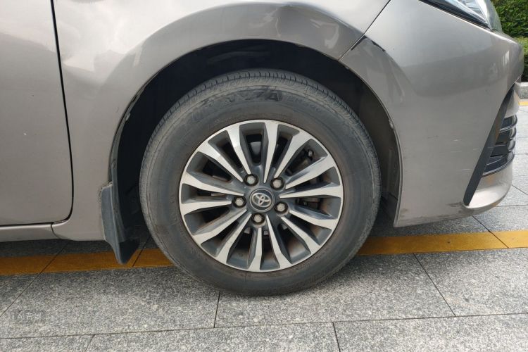 Toyota Corolla 2017 #9 Toyota Corolla 2017 car image #9