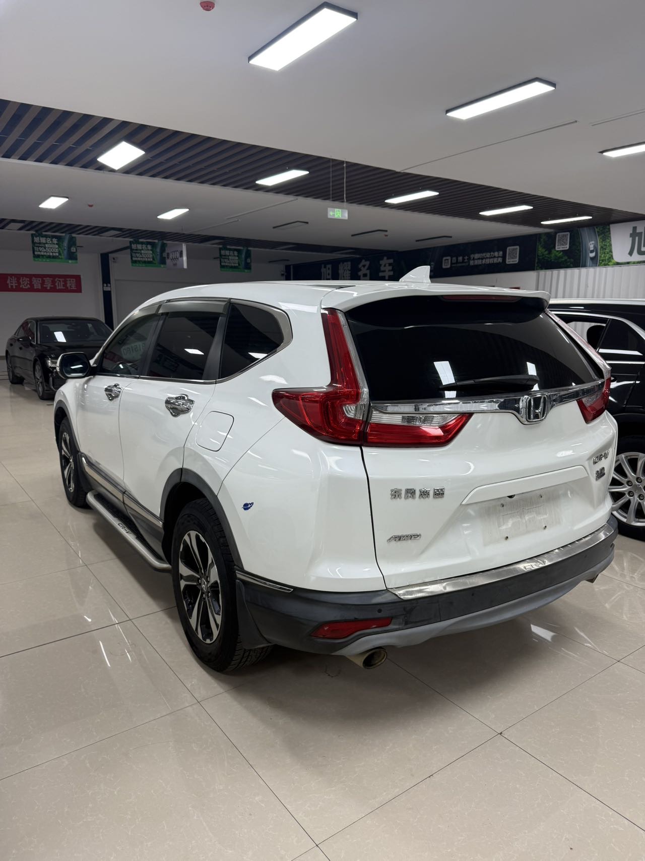 Honda CR-V 2018 изображение автомобиля #7