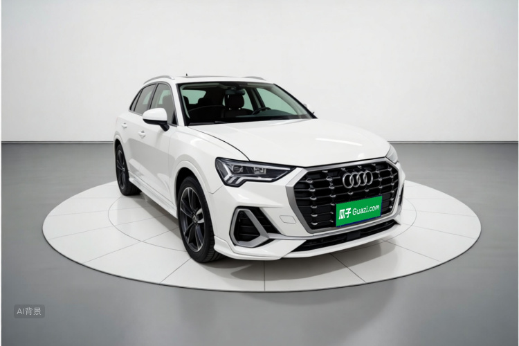 Audi Q3 2019 car image #4