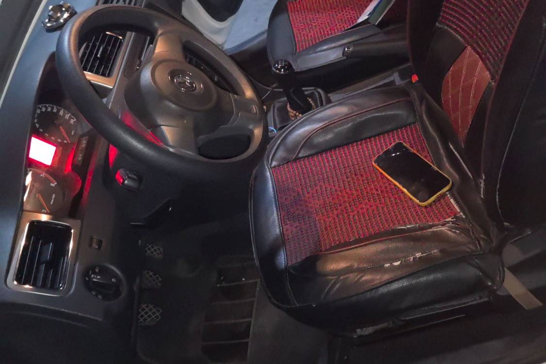 Volkswagen Santana 2015 car image #18