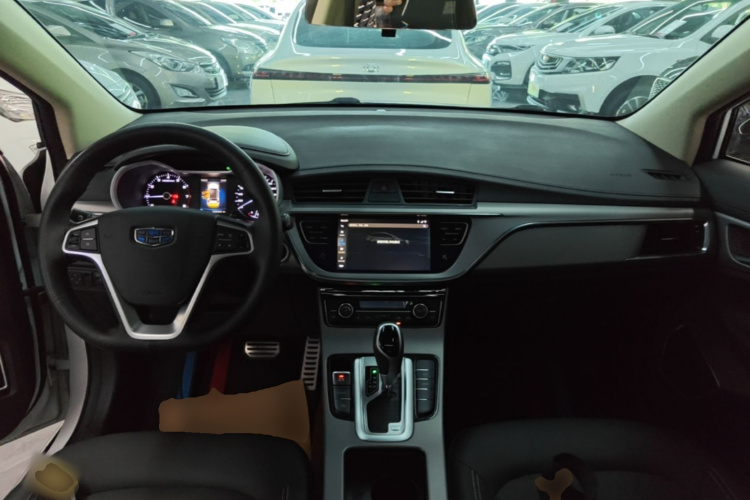 GEELY Emgrand GS 2018 #10 GEELY Emgrand GS 2018 صورة سيارة #10