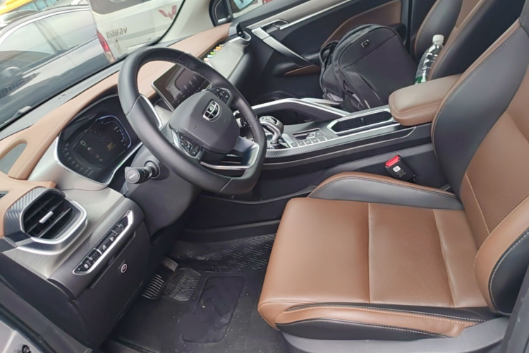 GEELY Coolray 2020 car image #15