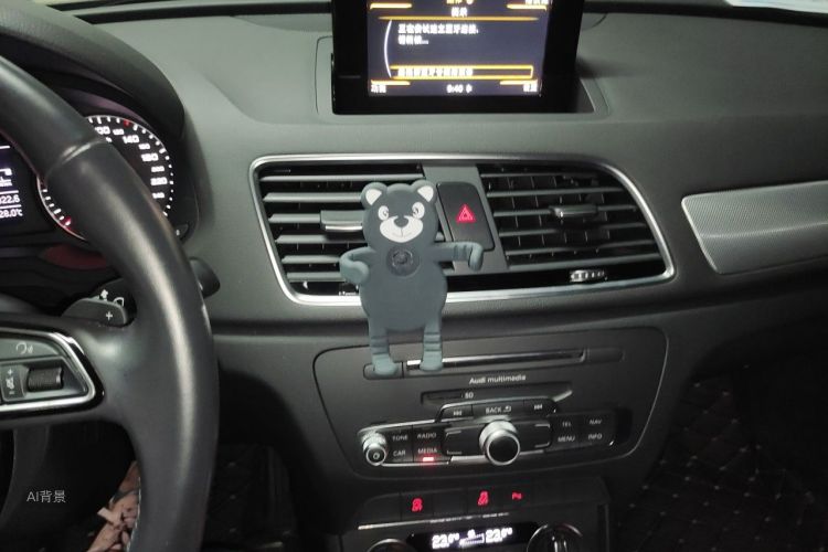 Audi Q3 2018 #15 Audi Q3 2018 car image #15
