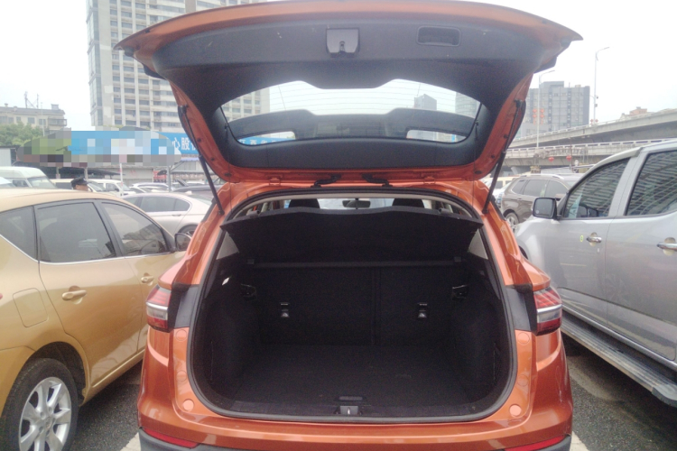 GEELY Coolray 2019 #19 GEELY Coolray 2019 car image #19
