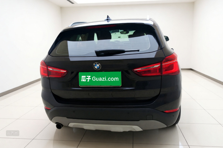 BMW X1 2018 #6 BMW X1 2018 car image #6