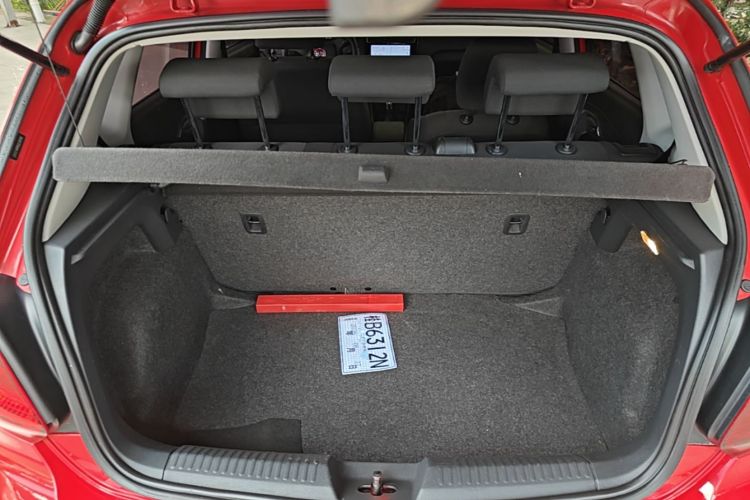 Volkswagen Polo 2016 #19 Volkswagen Polo 2016 car image #19