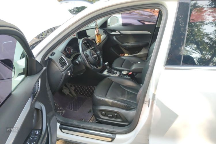 Audi Q3 2015 #17 Audi Q3 2015 car image #17