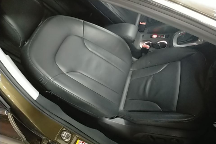 Audi Q3 2015 #24 Audi Q3 2015 car image #24