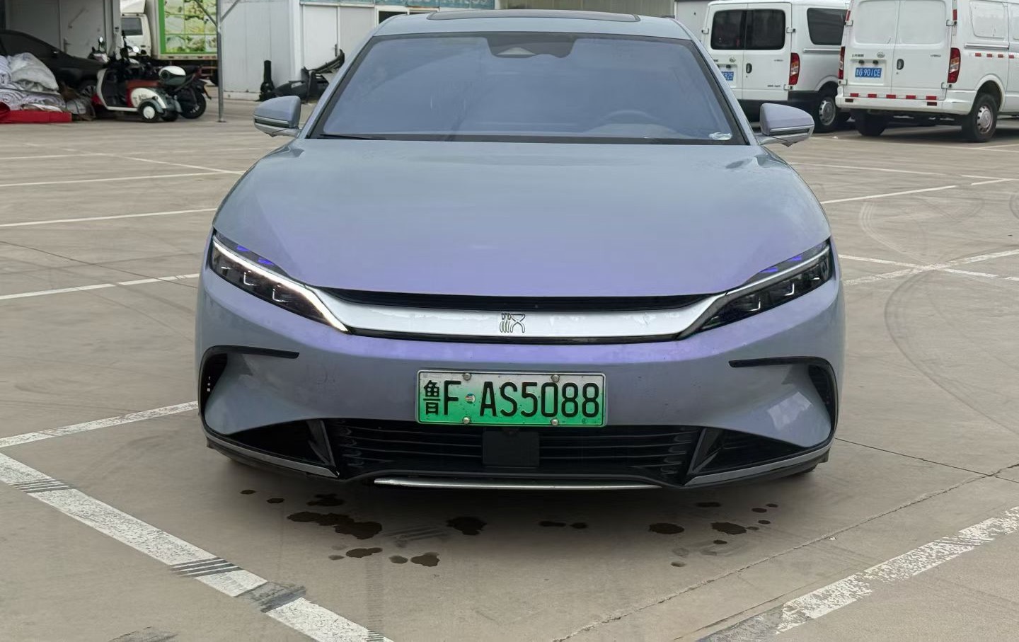 BYD Han 2023 imagem de carro #2
