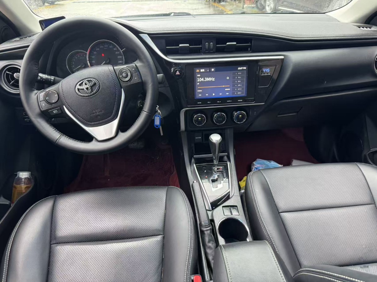 Toyota Corolla 2017 #6 Toyota Corolla 2017 car image #6