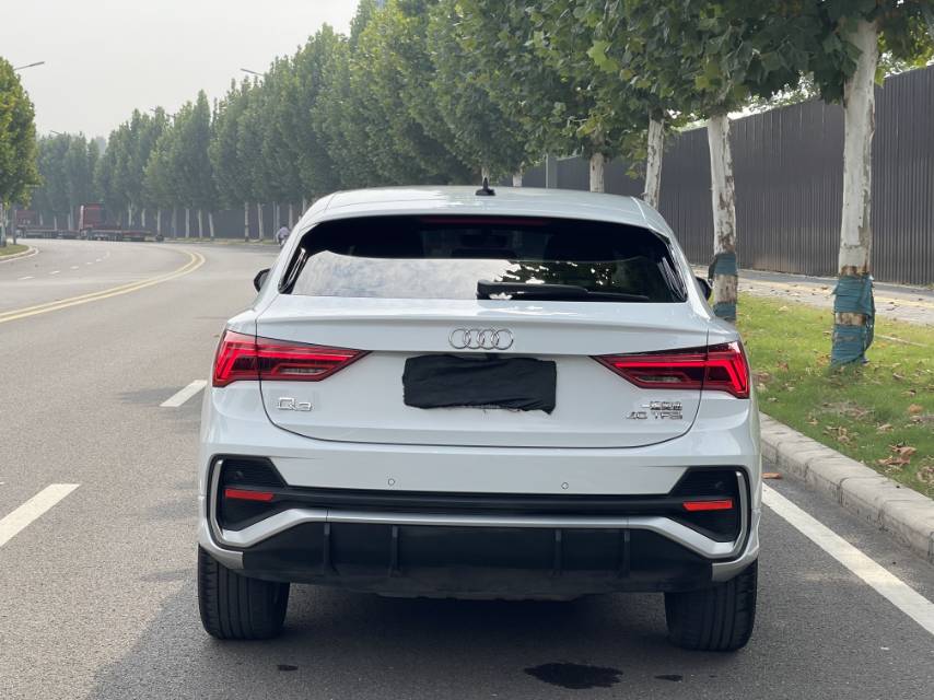Audi Q3 Sportback 2021 #9 Audi Q3 Sportback 2021 immagine di auto #9