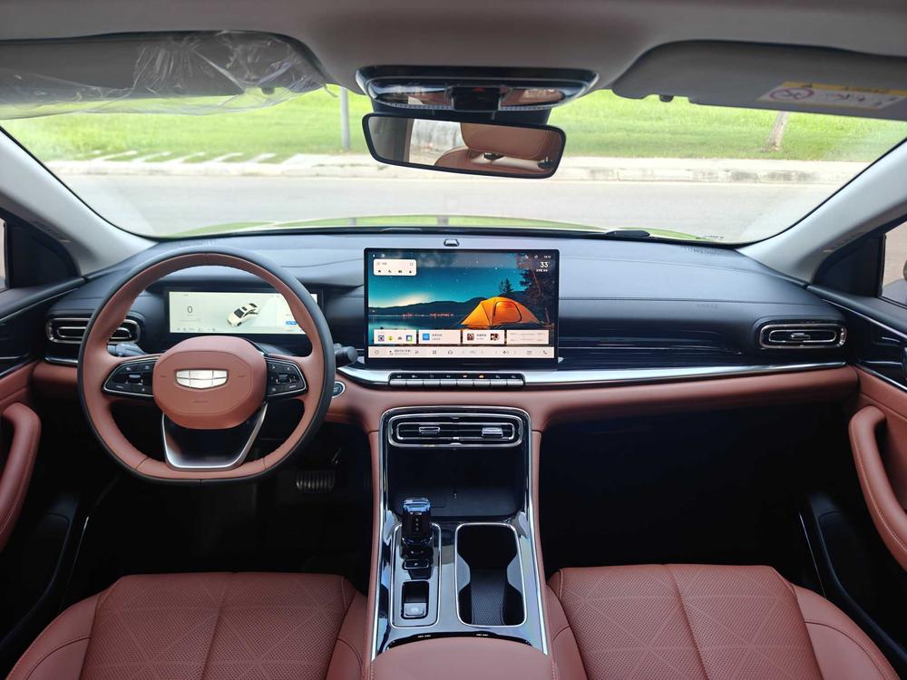 2026 car image #12