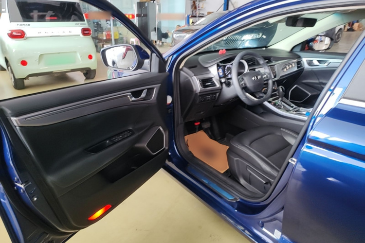 GEELY Emgrand GL 2019 #16 GEELY Emgrand GL 2019 car image #16