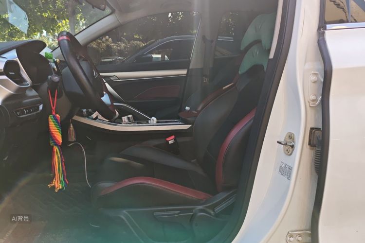 GEELY Coolray 2021 immagine di auto #17