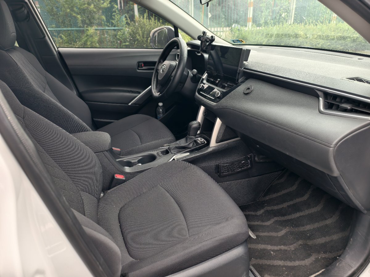 Toyota Corolla Cross 2024 car image #14