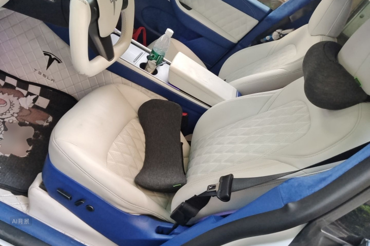 Tesla Model Y 2023 #17 Tesla Model Y 2023 car image #17