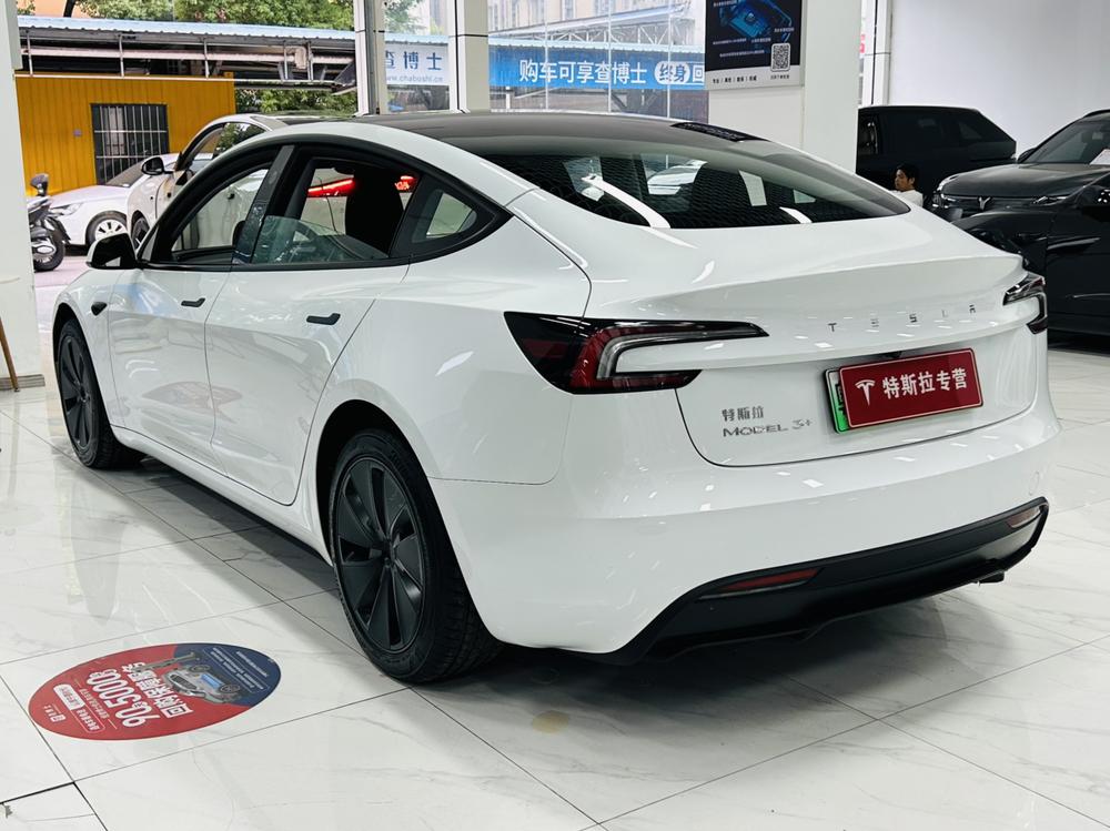 Tesla Model 3 2025 #4 Tesla Model 3 2025 car image #4