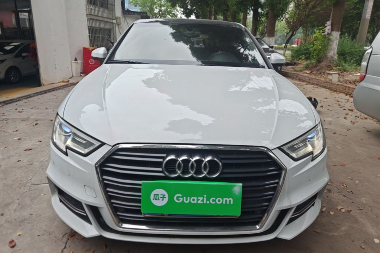 Audi A3 2018 #3 Audi A3 2018 car image #3