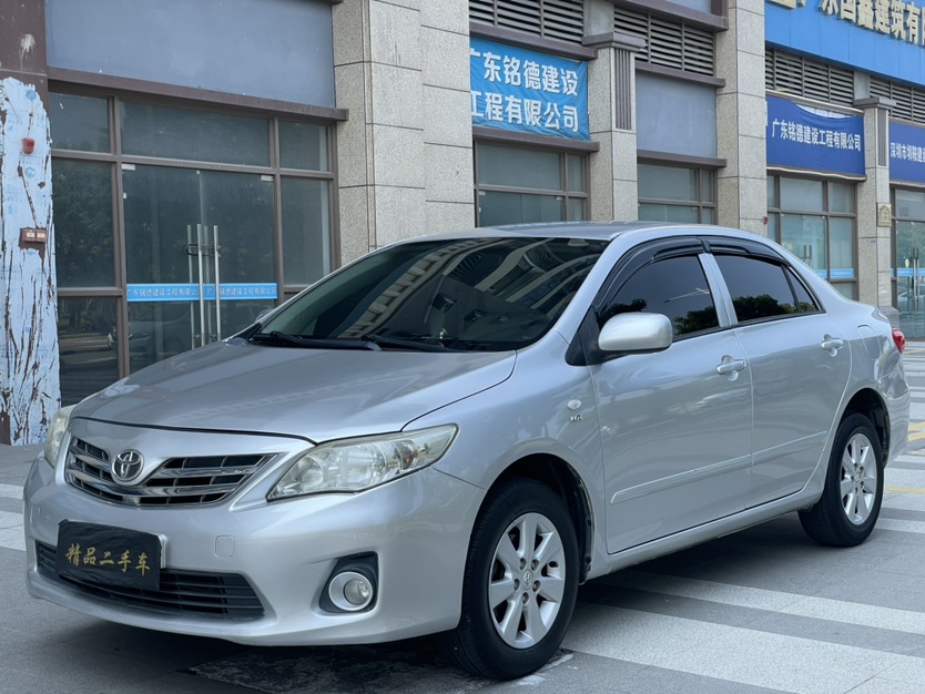 Toyota Corolla 2013 Toyota Corolla 2013 car image