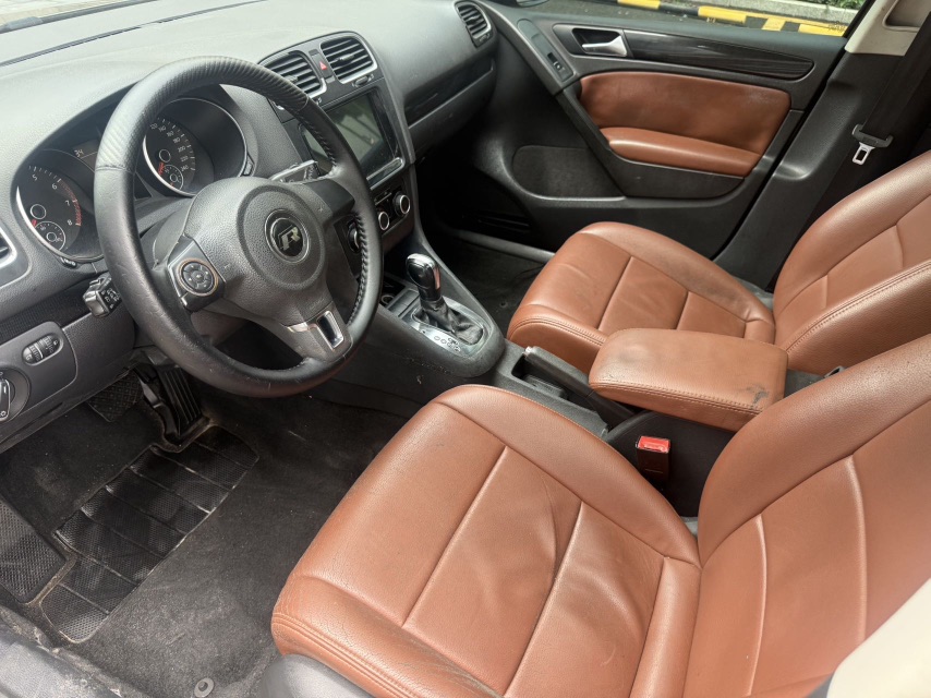 Volkswagen Golf 2013 car image #3