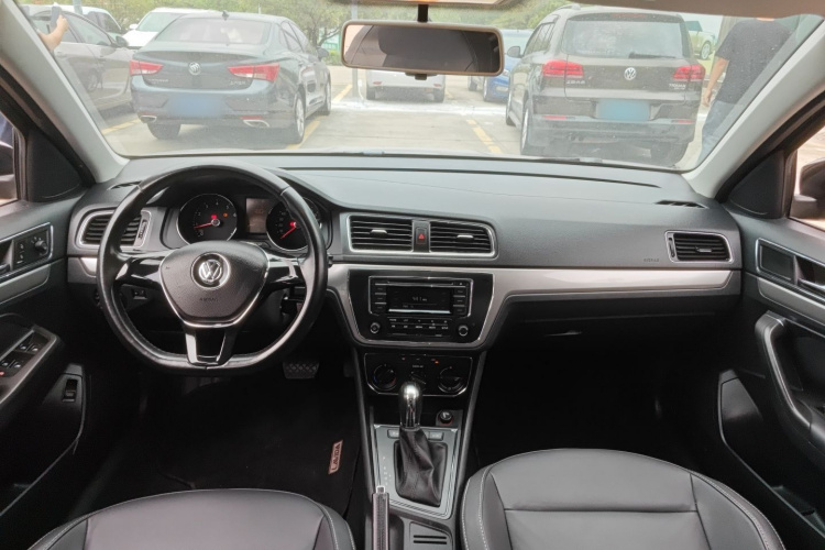 Volkswagen Lavida 2016 immagine di auto #11