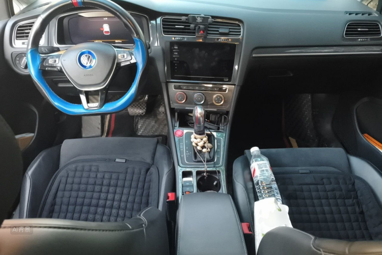Volkswagen Golf 2020 صورة سيارة #11