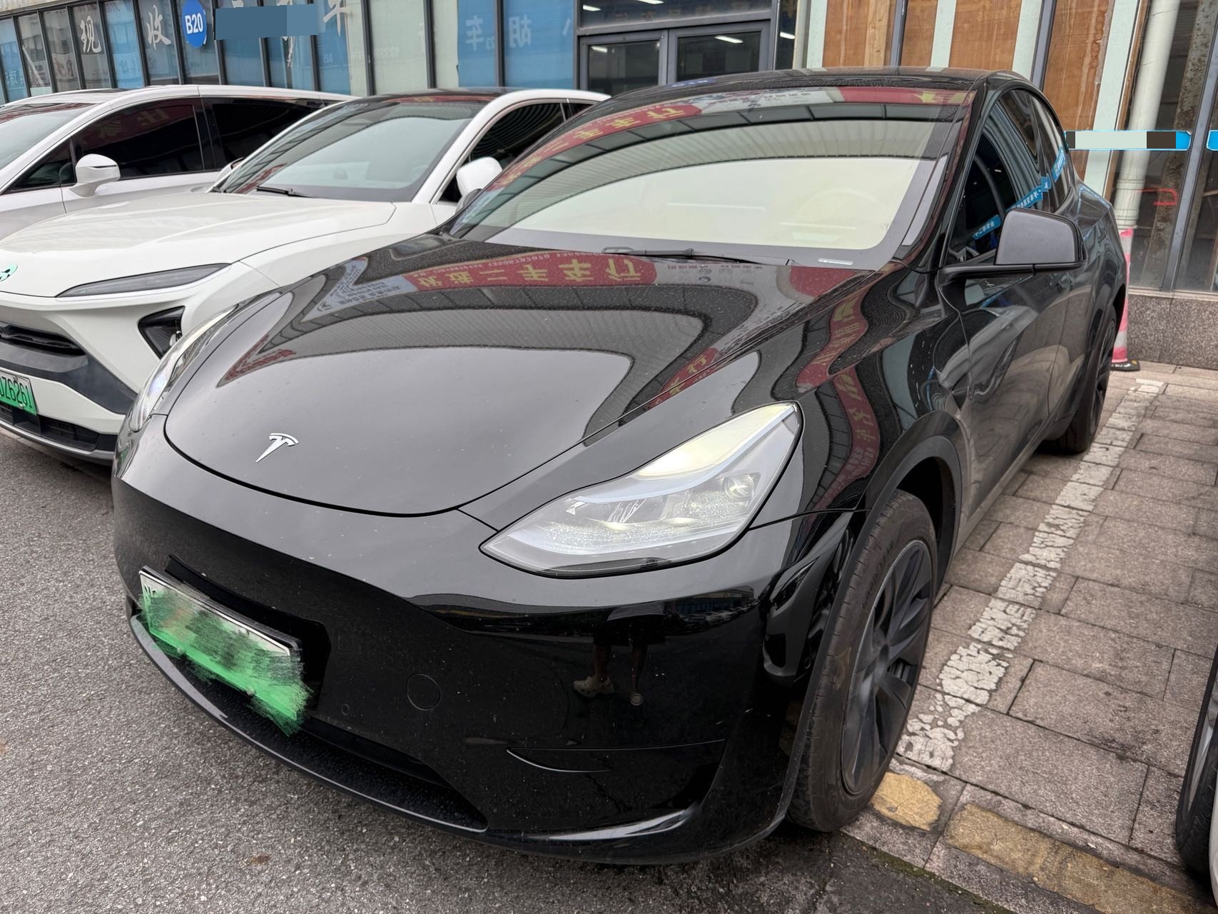 Tesla Model Y 2024 Tesla Model Y 2024 car image