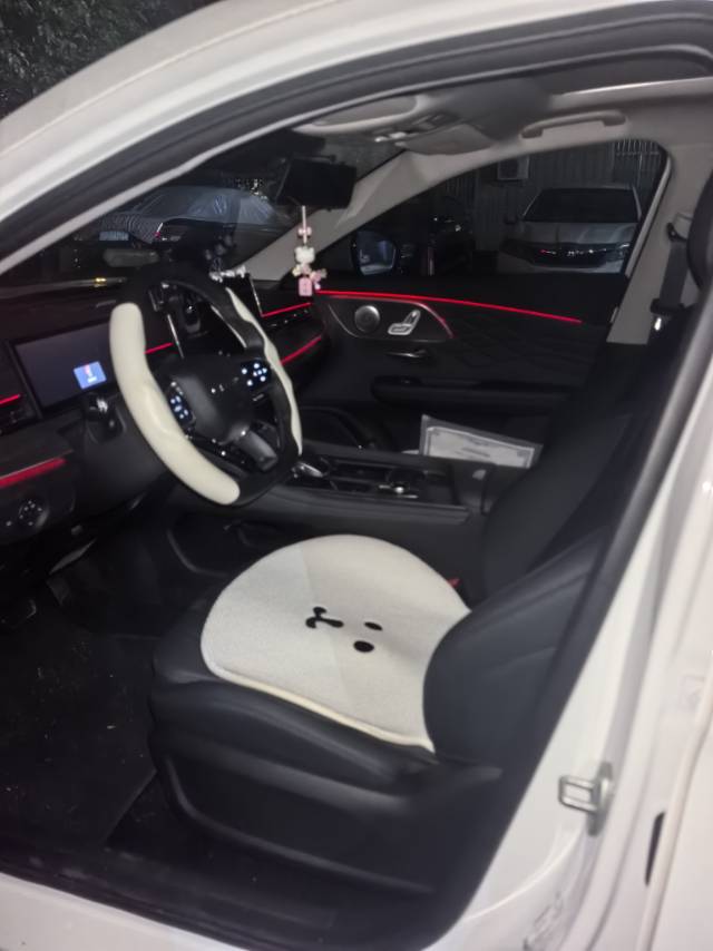 Chery Arrizo 8 Pro 2026 #6 Chery Arrizo 8 Pro 2026 car image #6